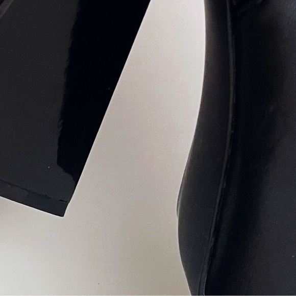 Steve Madden Black Heeled Boots with Chunky Block Heel - Picture 7 of 10